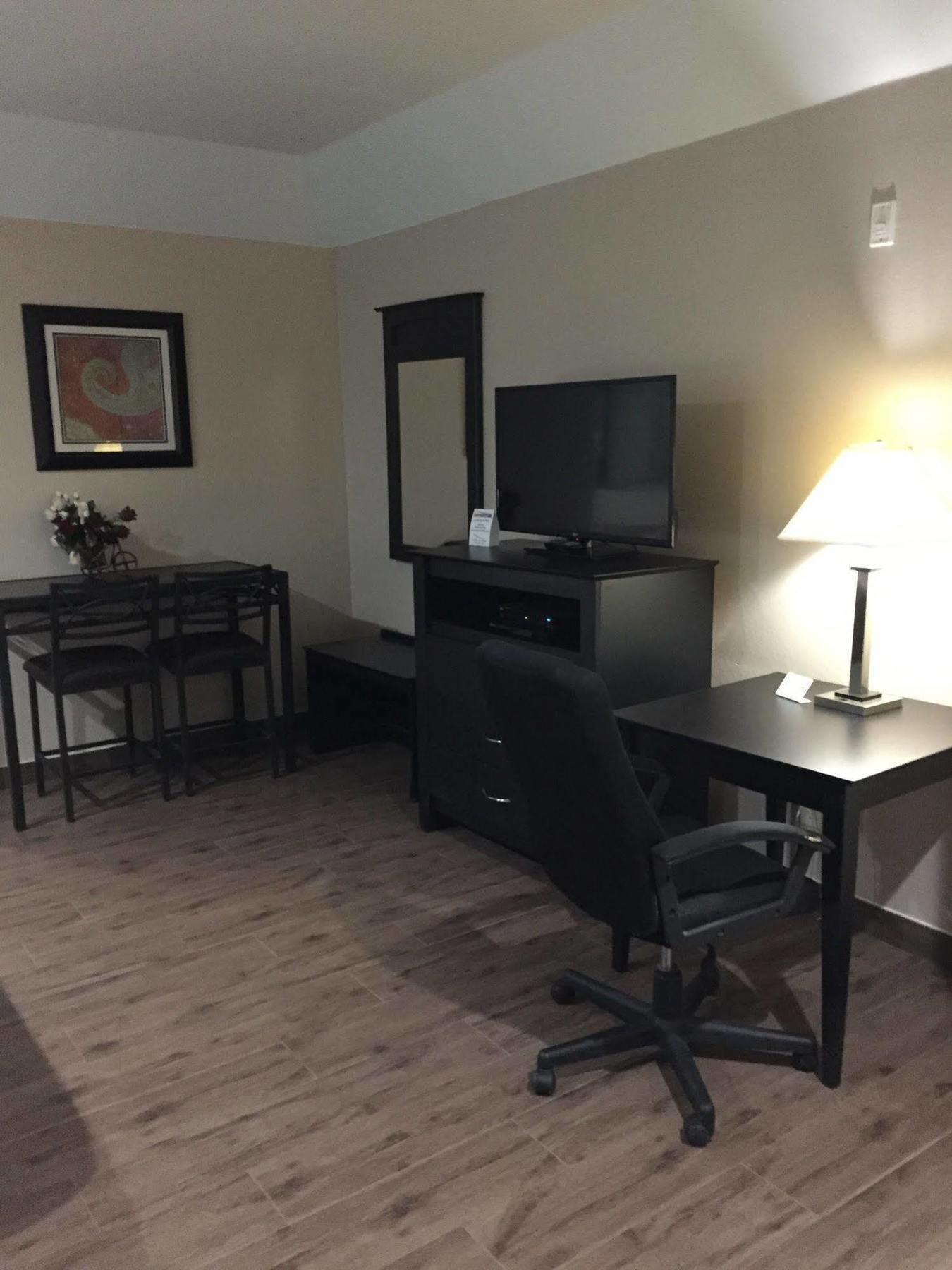 Scottish Inns & Suites Timber Creek, Houston, Tx Barker Extérieur photo