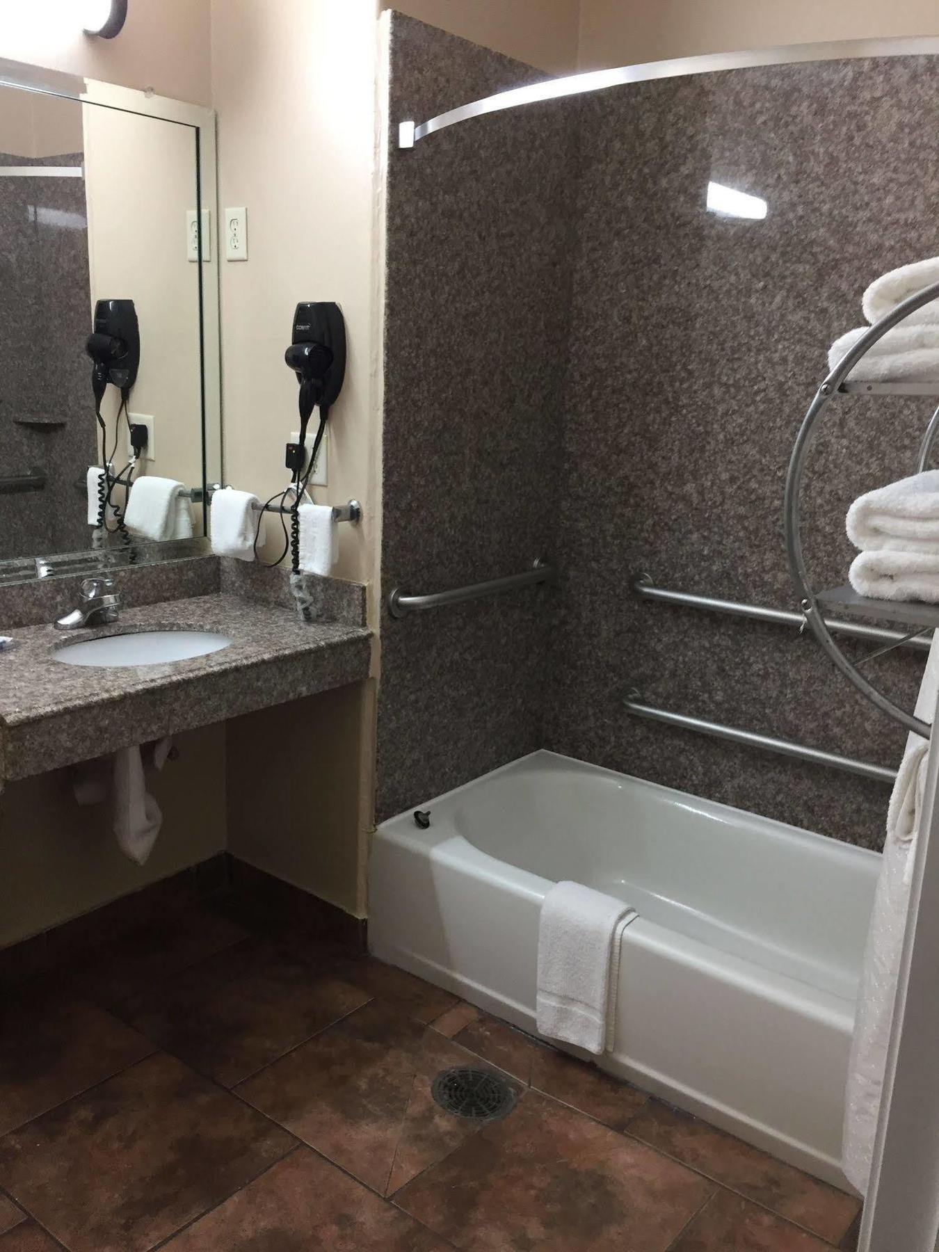 Scottish Inns & Suites Timber Creek, Houston, Tx Barker Extérieur photo