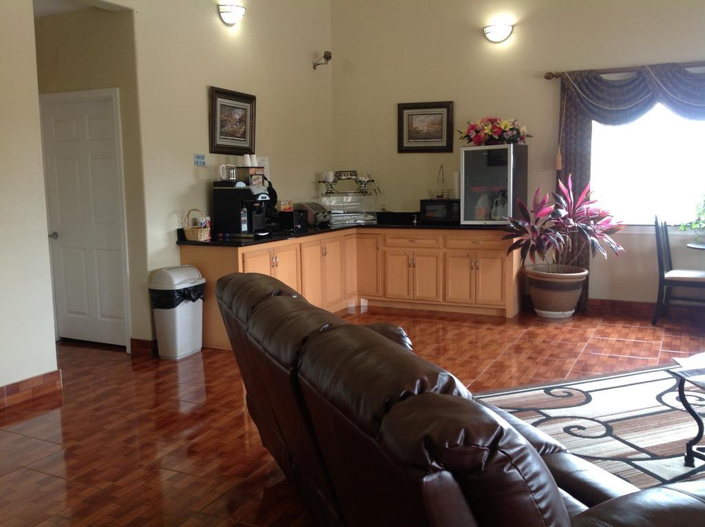 Scottish Inns & Suites Timber Creek, Houston, Tx Barker Extérieur photo